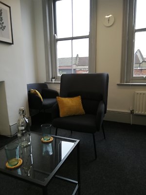 Shoreditch Therapy Rooms to Rent. Room photo 1